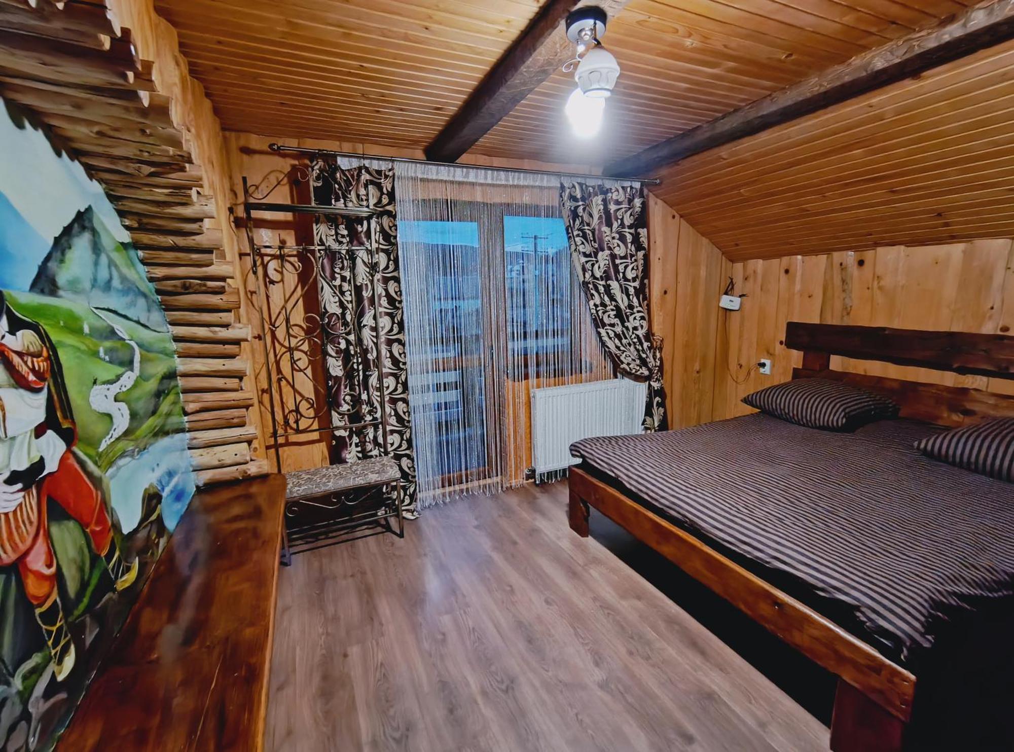 Villa Zgarda1 Mykulychyn